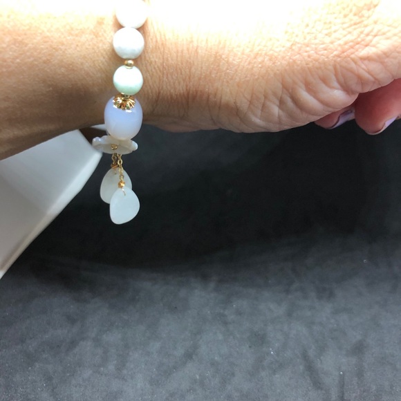 Natural Jade Agate Beads Bracelet - Picture 6 of 13